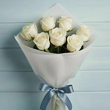 Букет 7 Белых роз Эдлесс Лав в Русско-Высоцкое
