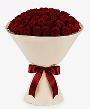 Букет 101 Бордовая роза Блэк Бакарра в Русско-Высоцкое