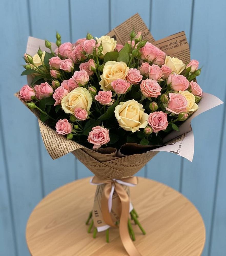 Букет цветов из: Розы в Русско-Высоцкое