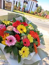 Букет цветов из:  Герберы #REPLACE_PRED# Русско-Высоцкое