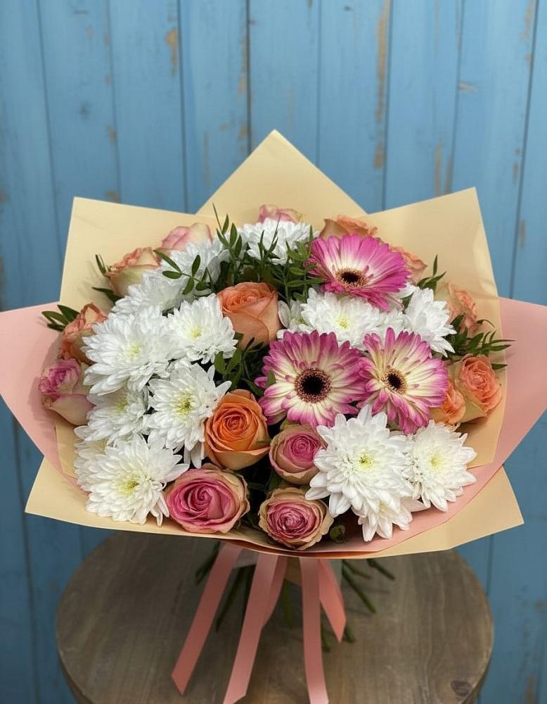 Букет цветов из: Розы, Герберы и Хризантемы в Русско-Высоцкое