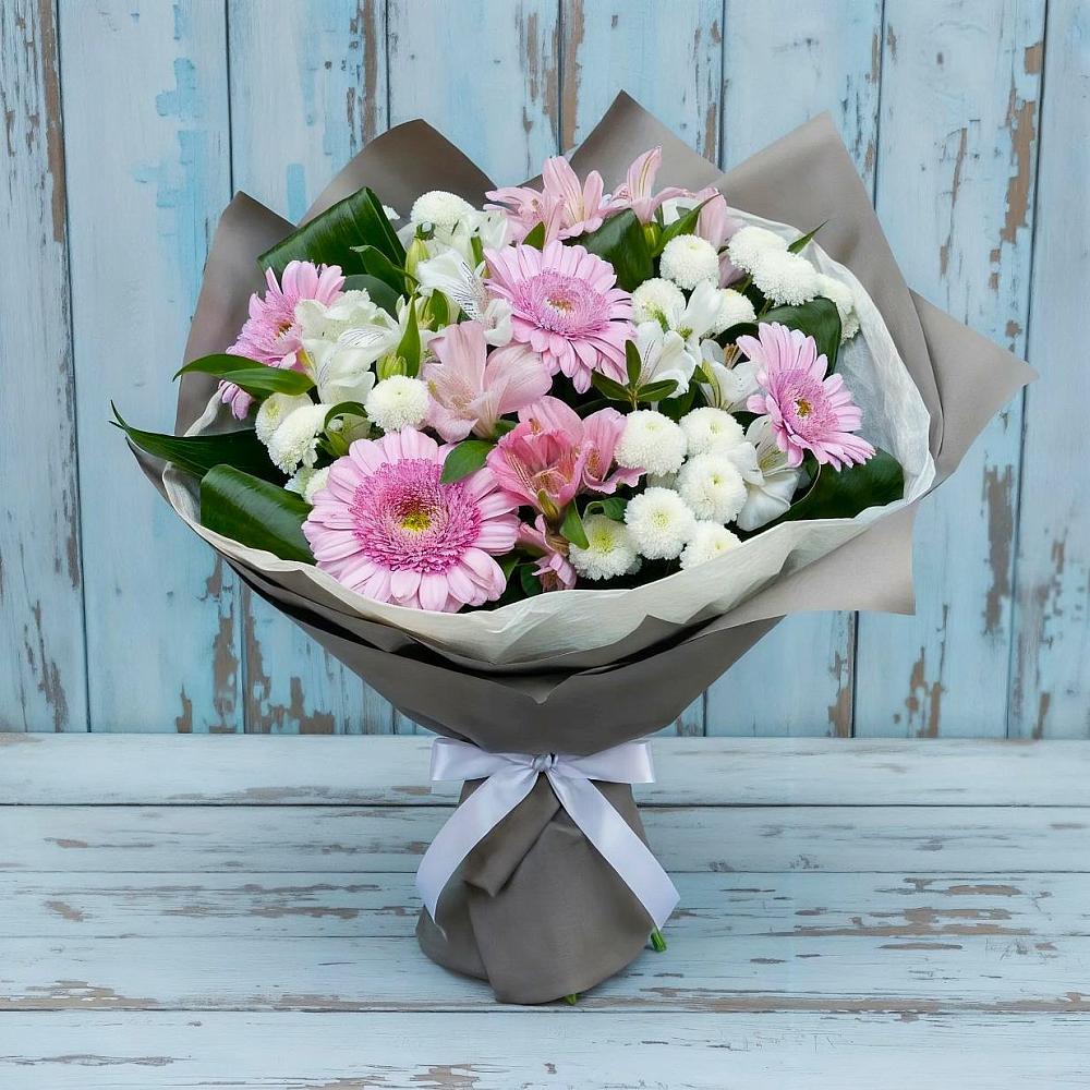 Букет цветов из: Герберы, Альстромерии и Хризантемы в Русско-Высоцкое