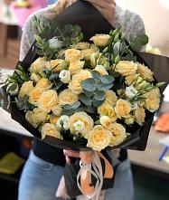 Букет цветов из:  Розы и Лизиантусы #REPLACE_PRED# Русско-Высоцкое